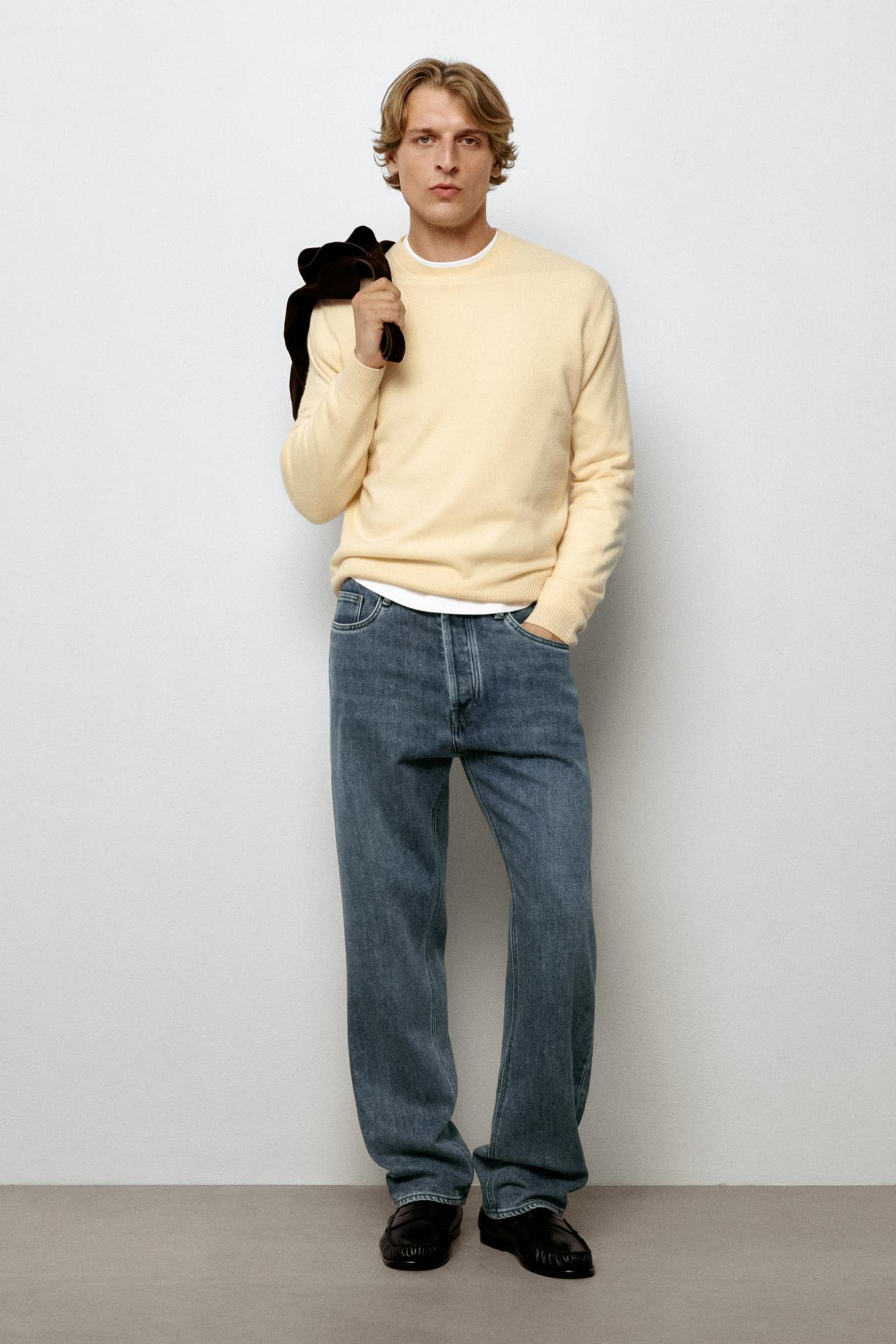 Straight-leg jeans — Mid-blue