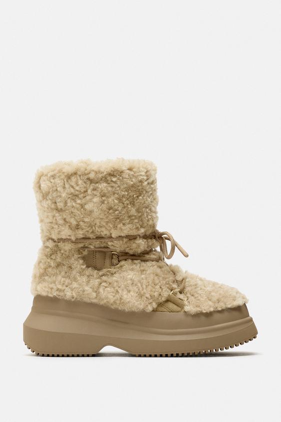 FLAT FAUX SHEARLING ANKLE BOOTS