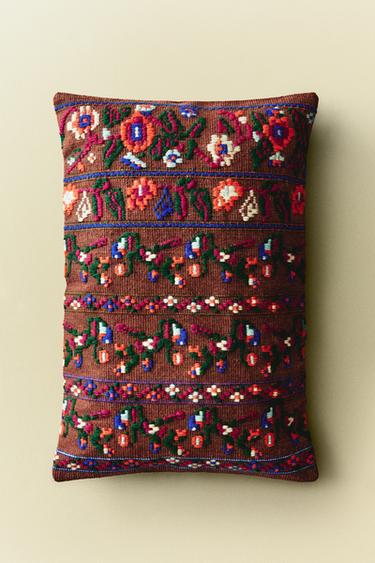 EMBROIDERED CUSHION COVER X COLLAGERIE - Brown by Zara - Image 5