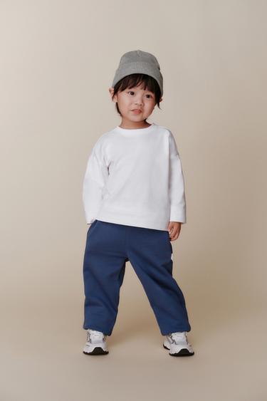 無地ミディアムウェイトTシャツホワイトZaraの無地ミディアムウェイトTシャツ - ホワイト