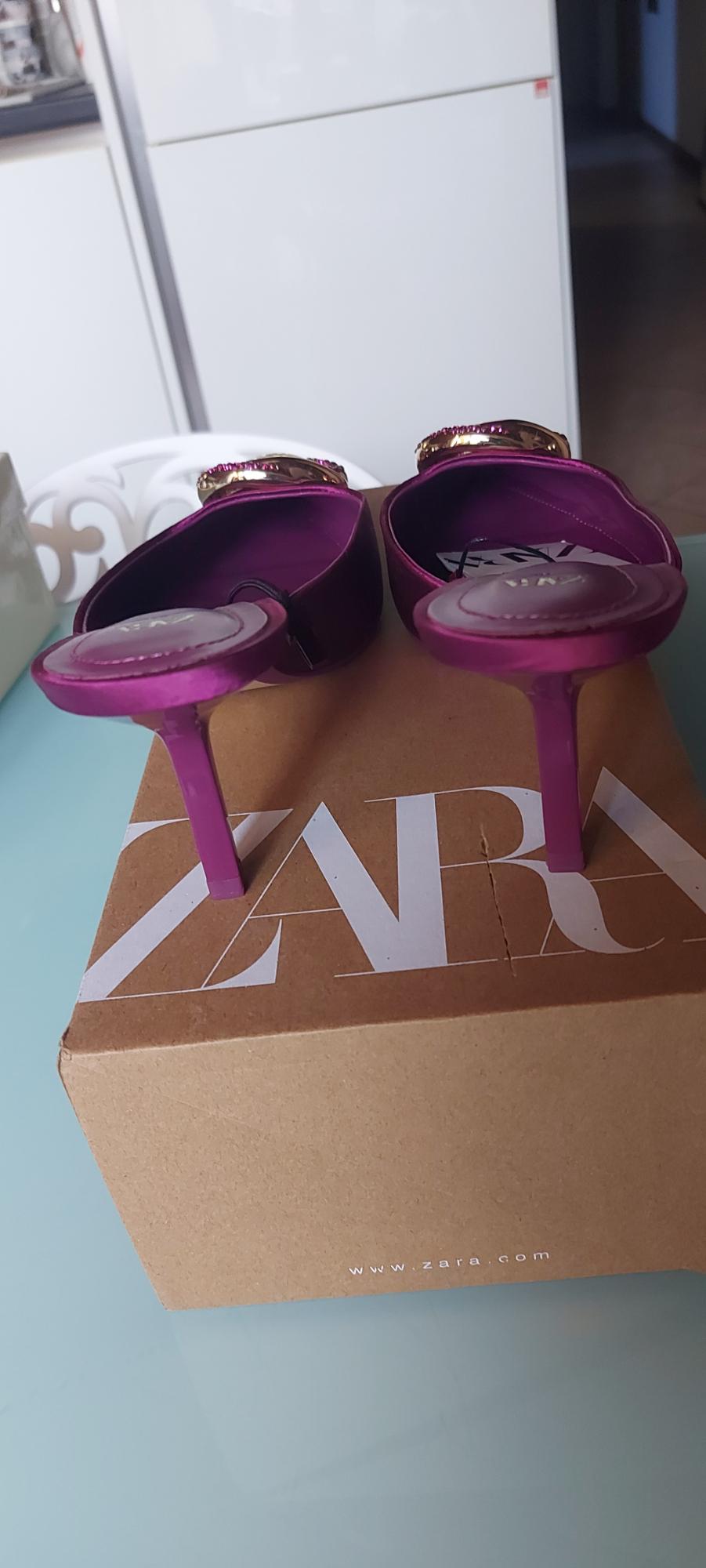 MULES CON TACCO E DECORAZIONE - Image 2