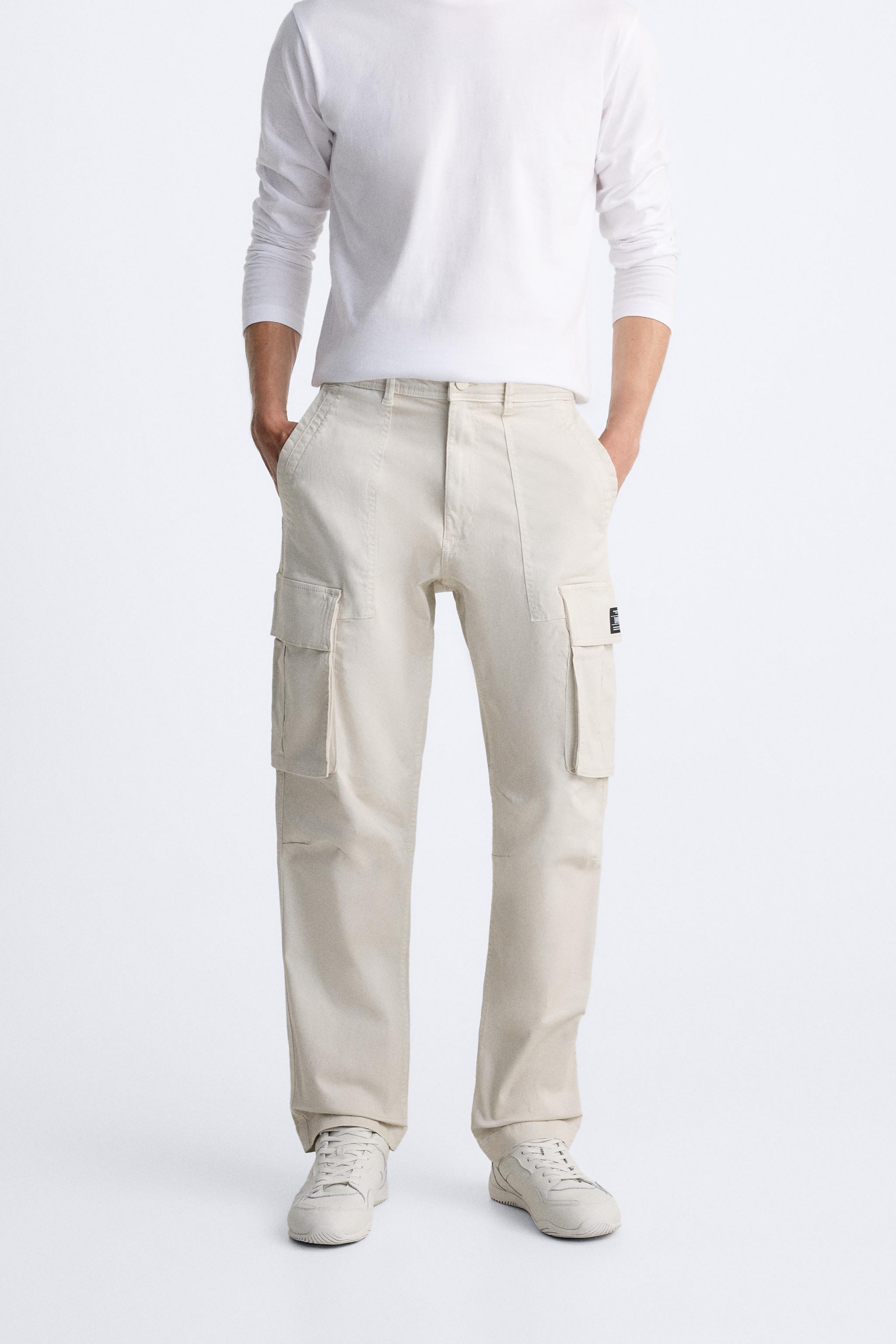 RELAXED FIT CARGO TROUSERS