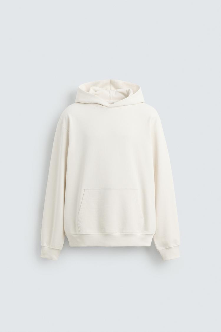 Black Track Runner — BASIC HOODIE