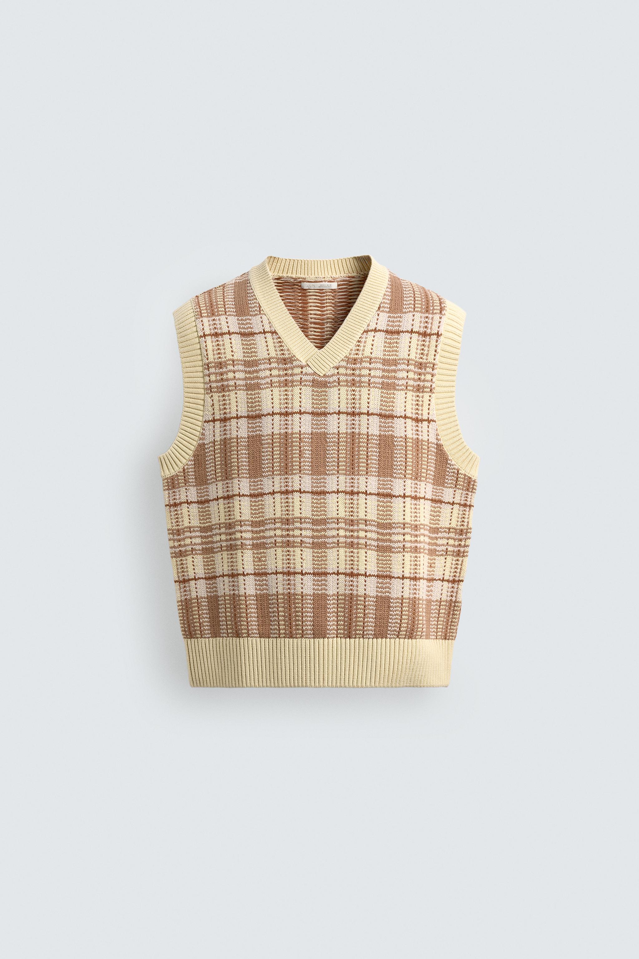 GILET EN MAILLE JACQUARD À CARREAUX