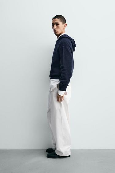 PULL EN COTON - LAINE À CAPUCHE - Bleu marine de Zara - Image 3