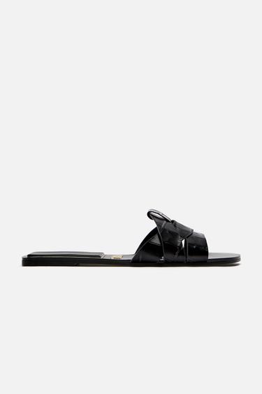 CROSS-STRAP FLAT LEATHER SANDALS - Black by Zara