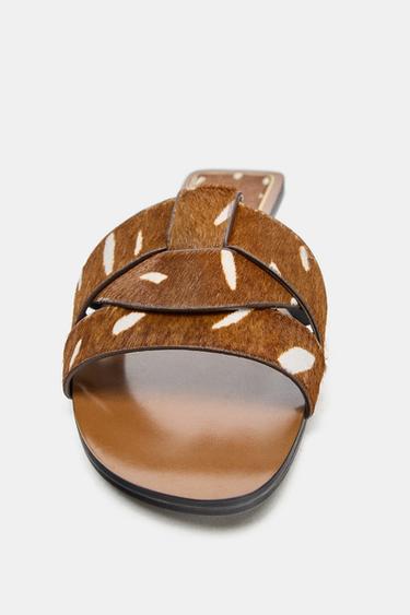 SANDALES À BRIDES CROISÉES EN CUIR EFFET FOURRURE - Multicolore de Zara - Image 3