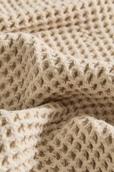 WAFFLE-KNIT COTTON BATH TOWEL - Sand by Zara - Image 3