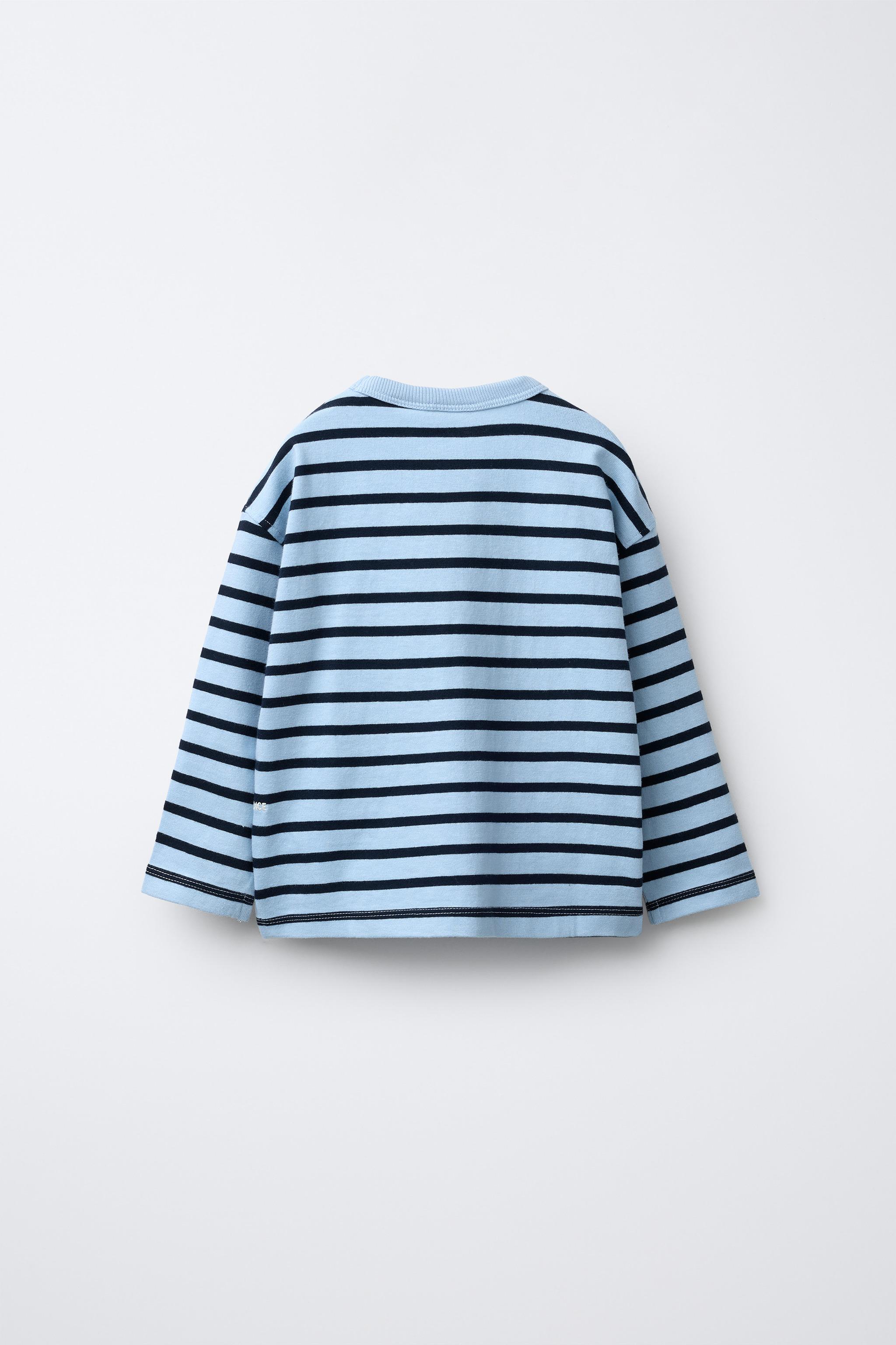 T-SHIRT À RAYURES AVEC INSCRIPTION BRODÉE