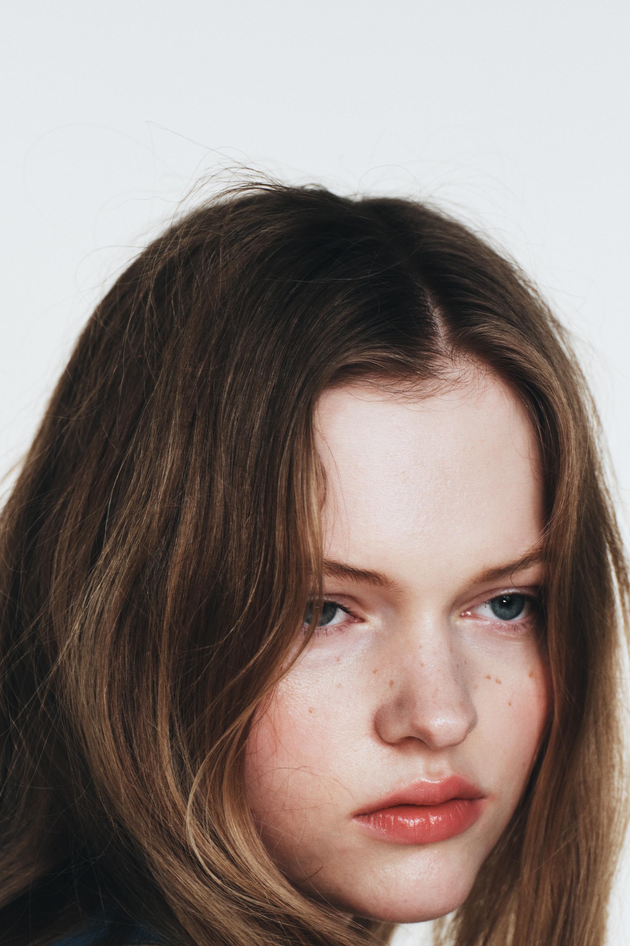 VOLUMINOUS MIDI SKIRT