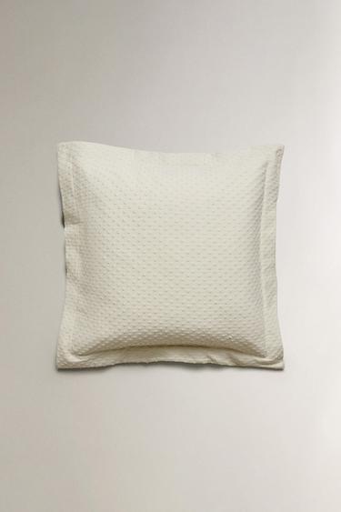 CUSHION COVER WITH POLKA DOT DESIGN - Green by Zara