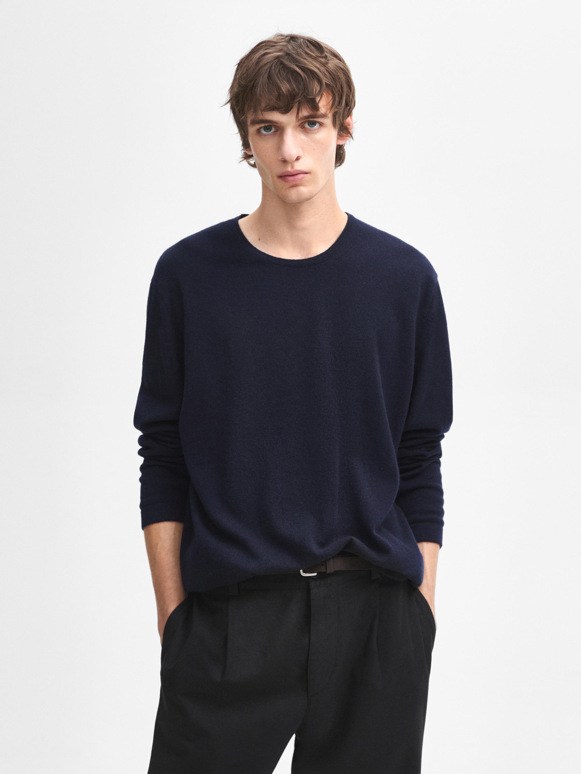 Shops 100% Fine Cashmere Sweater