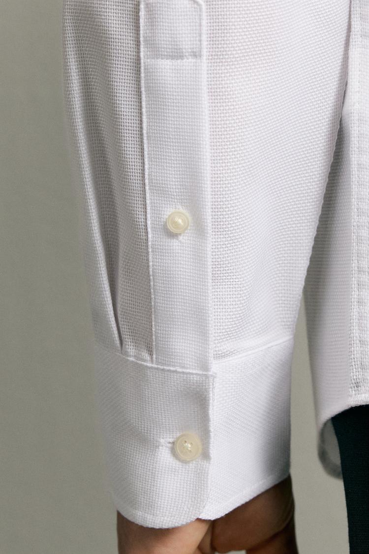 Camisa texturizada de fácil cuidado 5