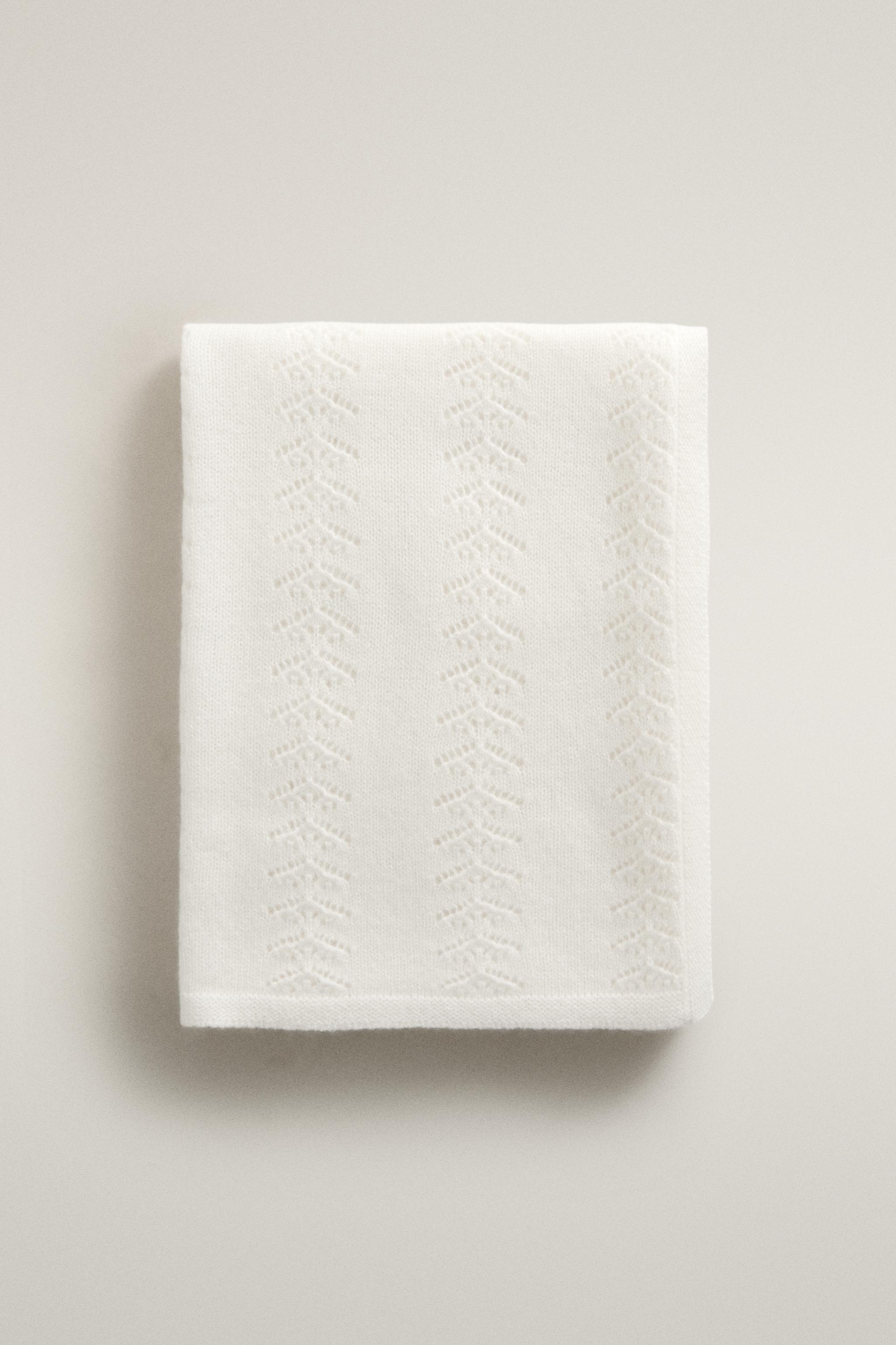 CASHMERE OPENWORK BLANKET