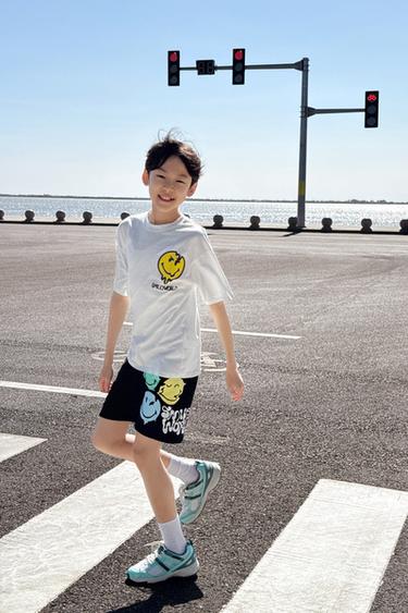 SMILEYWORLD ® PRINT T-SHIRT - Oyster-white by Zara