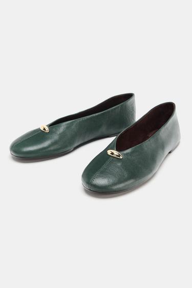 LEATHER BALLET FLATS WITH APPLIQUÉ - Green by Zara - Image 2