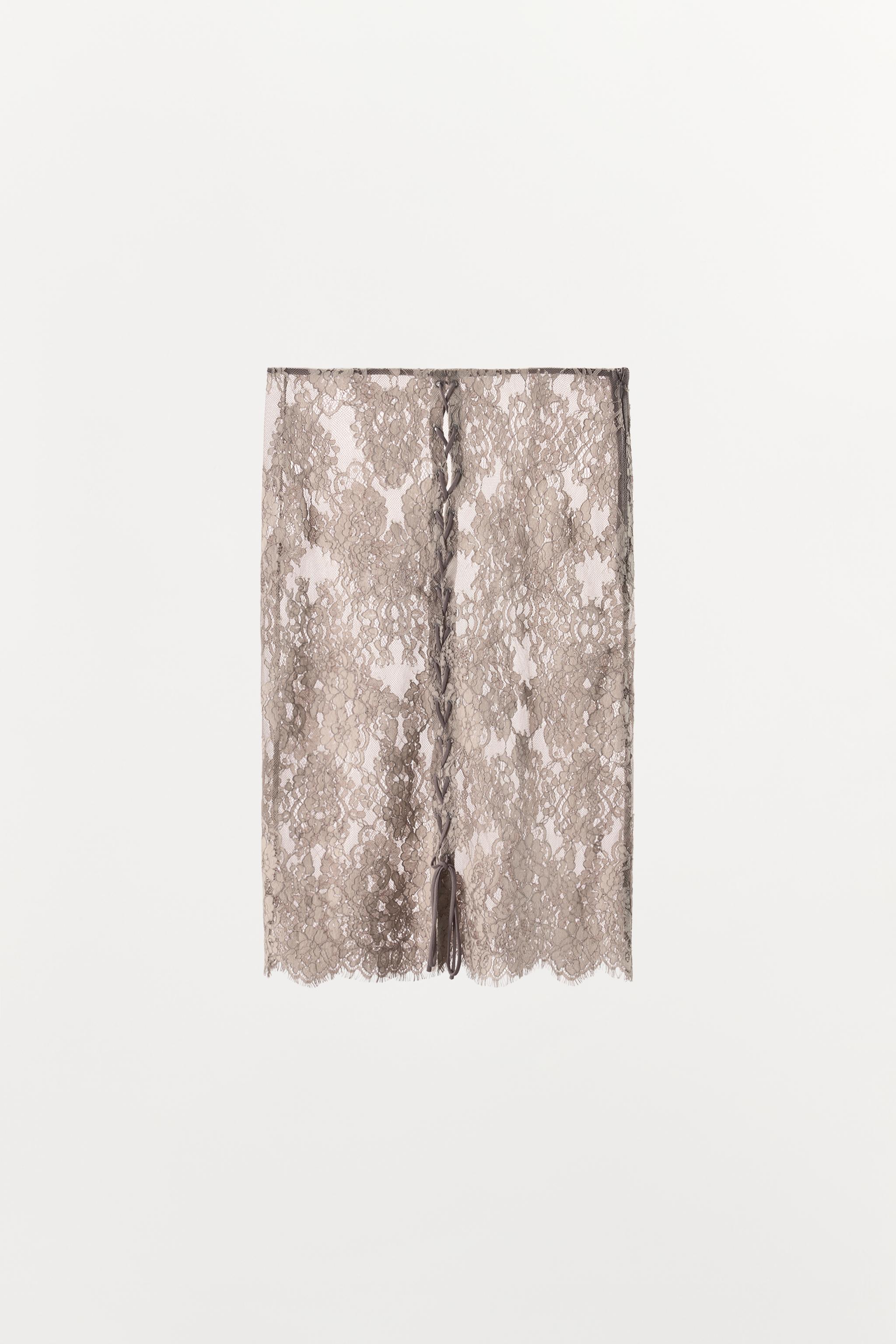 LACE MIDI SKIRT