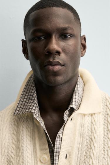 GILET STRUCTURÉ À TORSADES - Écru de Zara - Image 5