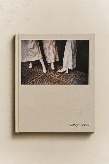 THE VIRGIN SUICIDES SOFIA COPPOLA BOOK - Grey by Zara - Image 4