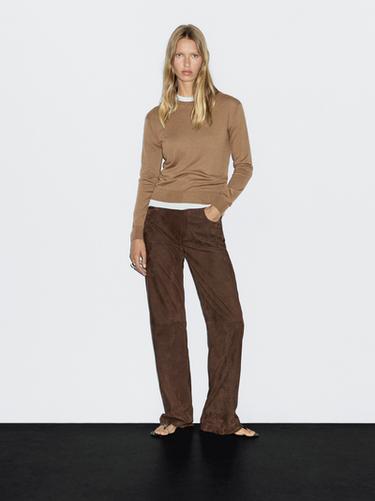 Jersey punto cuello redondo con lana - Caramelo de Zara