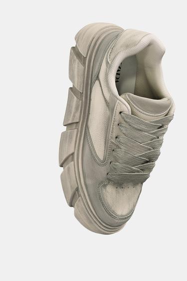 BASKETS SEMELLE ÉPAISSE - Gris de Zara - Image 3