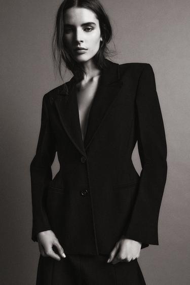 FITTED BLAZER WITH TOPSTITCHING ZW COLLECTION - Black by Zara