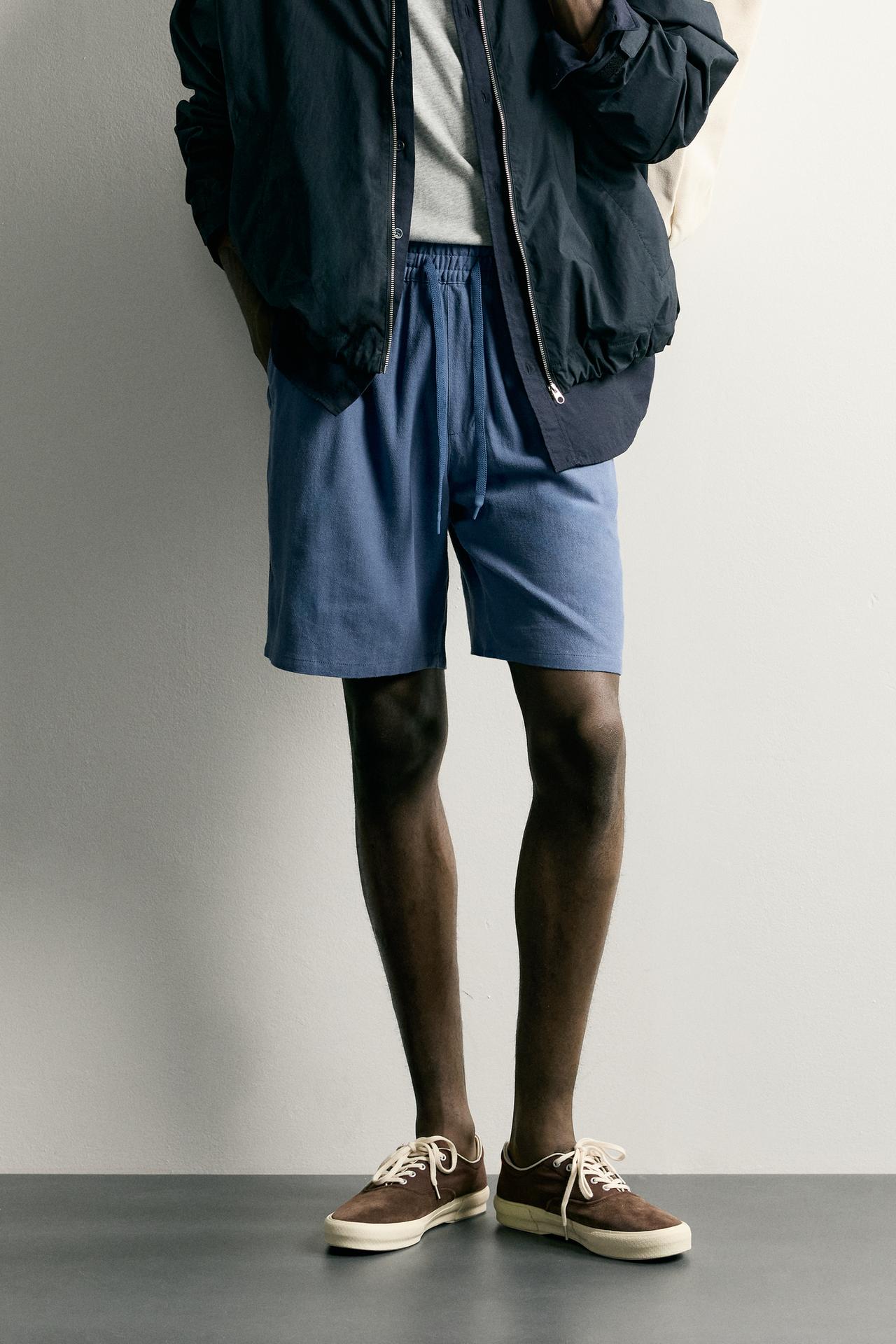 VISCOSE LINEN BLEND RELAXED FIT SHORTS — Light blue