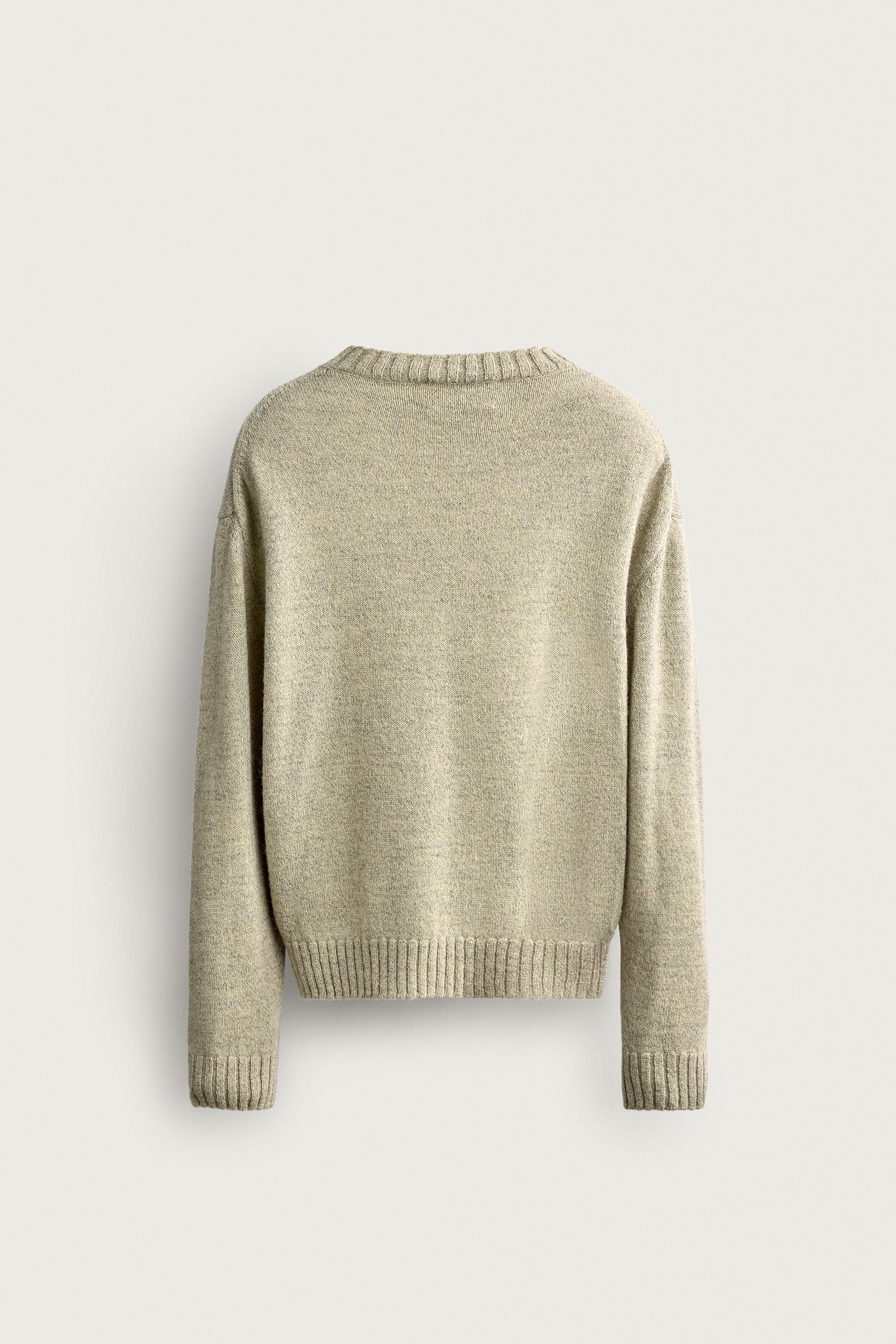TEXTURED TWIST CABLE SWEATER