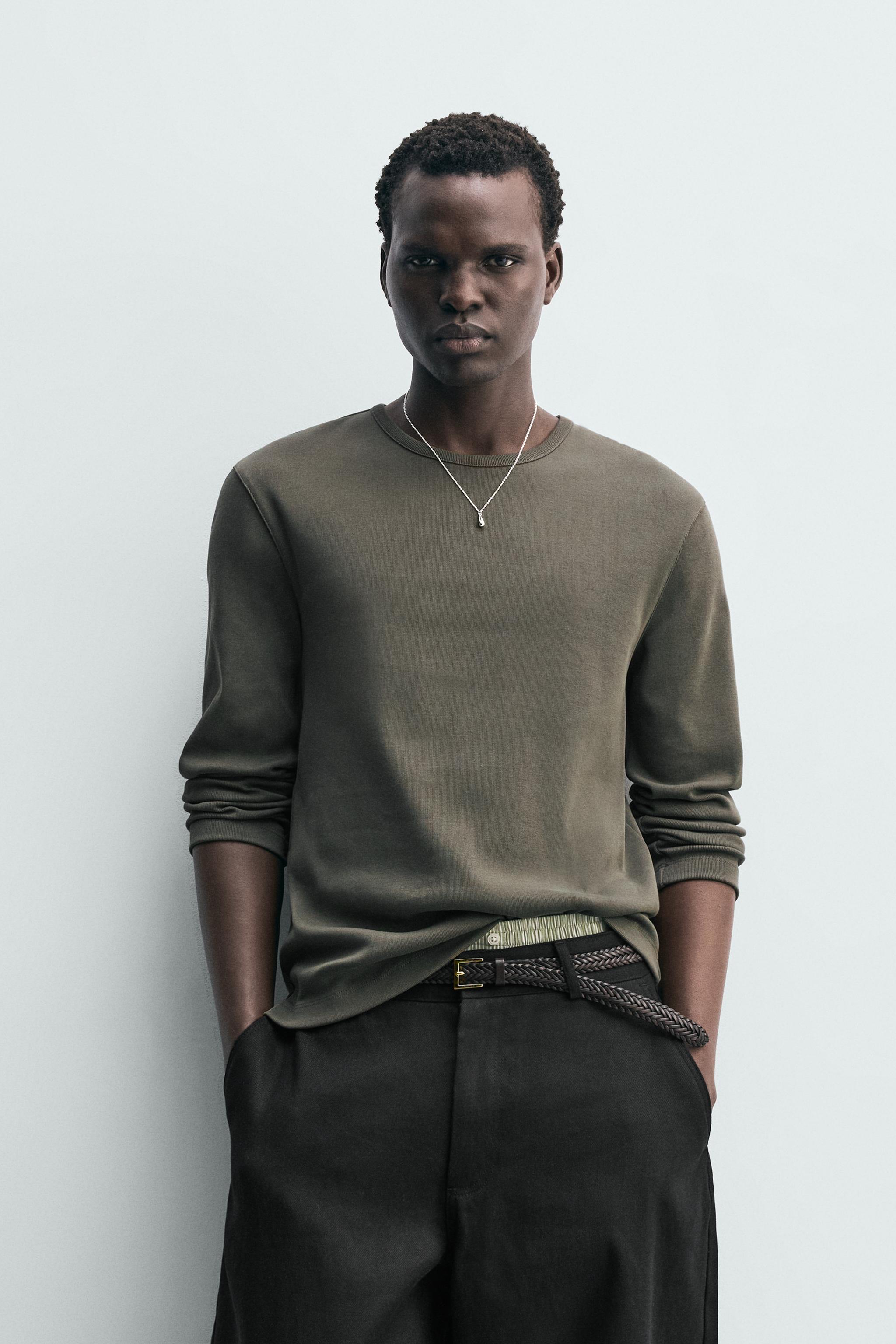 T-SHIRT REGULAR FIT STRUCTURÉ