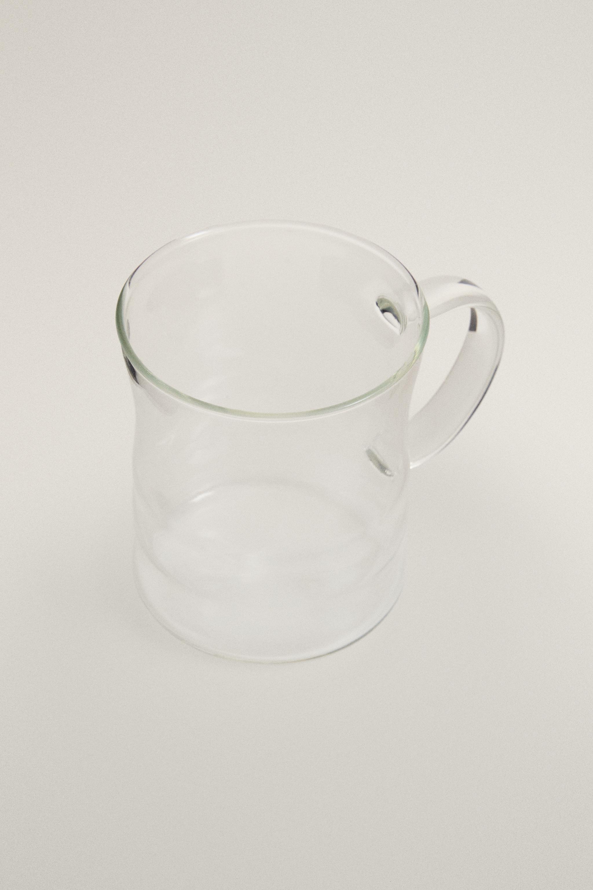 EMBOSSED BOROSILICATE GLASS MUG — Transparent