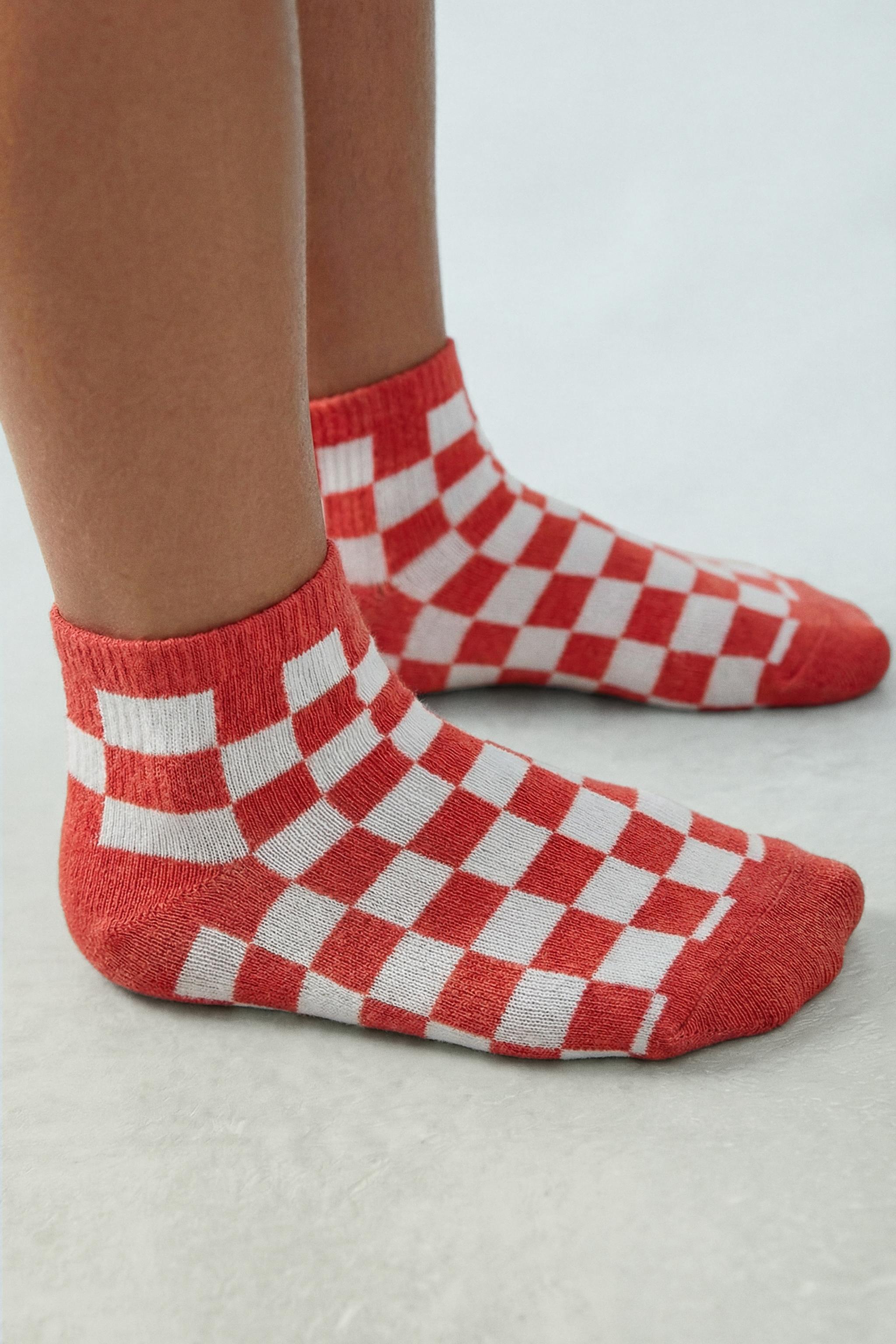 THREE-PACK OF SHORT CHECKERED SOCKS