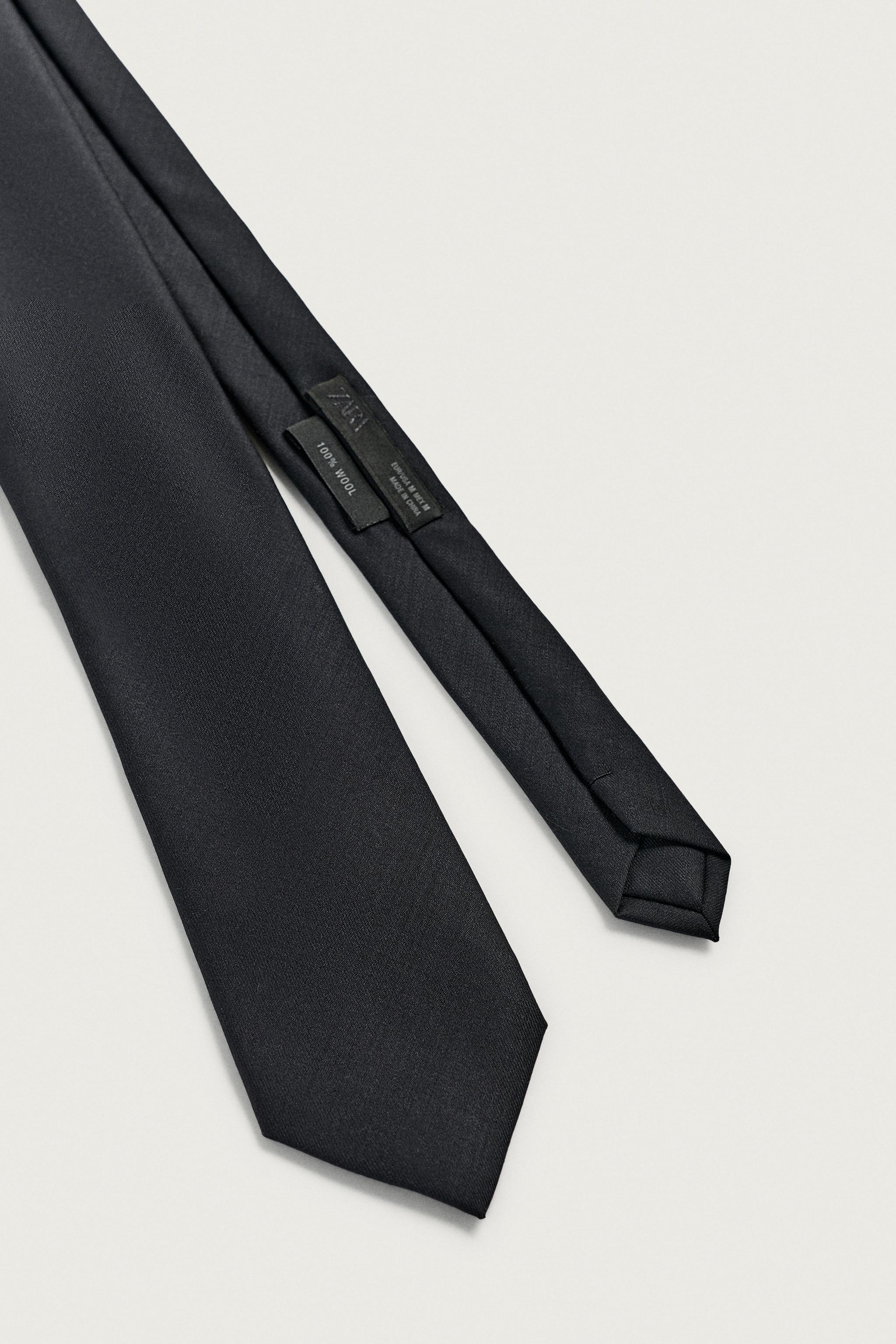 BASIC 100% WOOL TIE