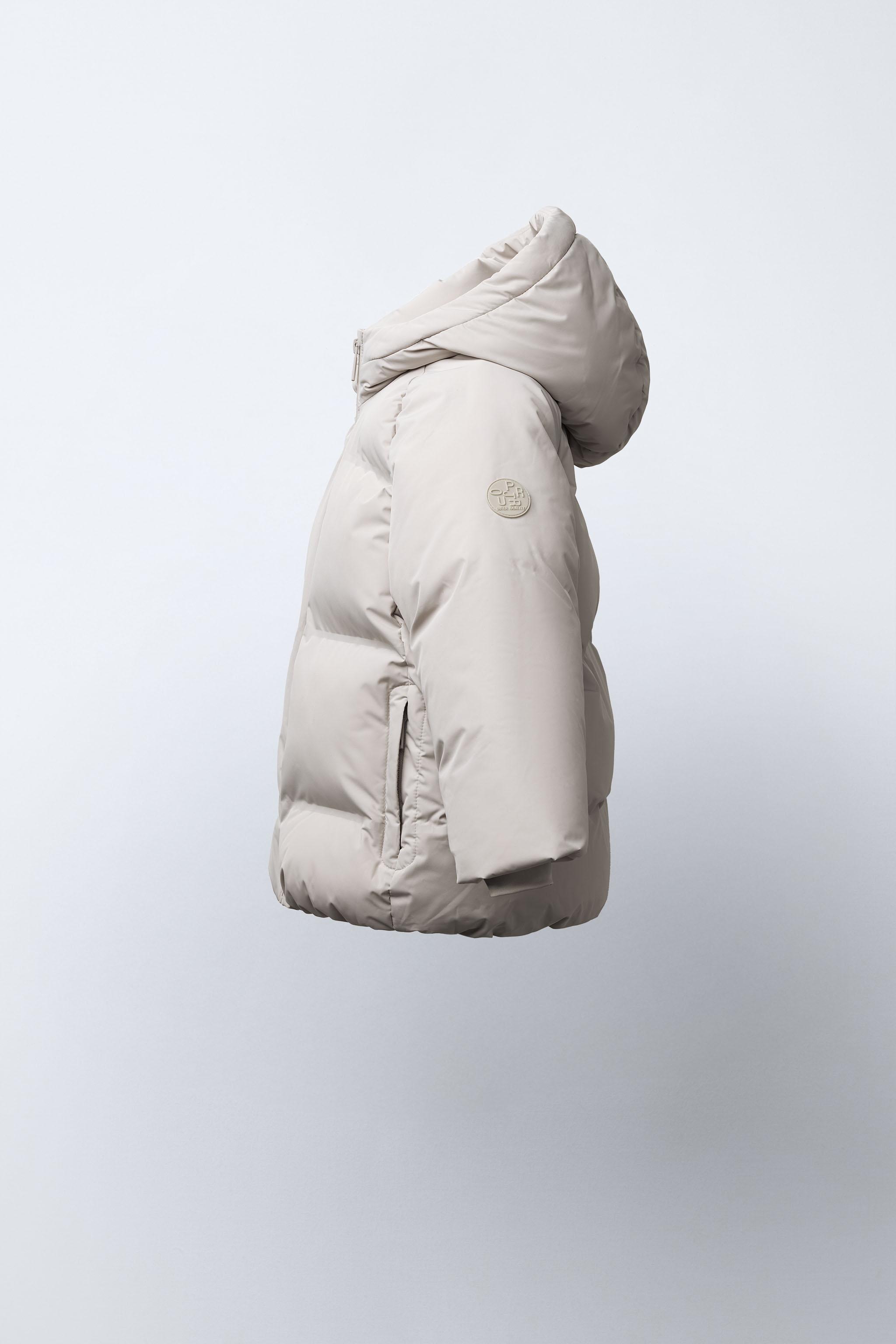 WATER REPELLENT STICKER COAT