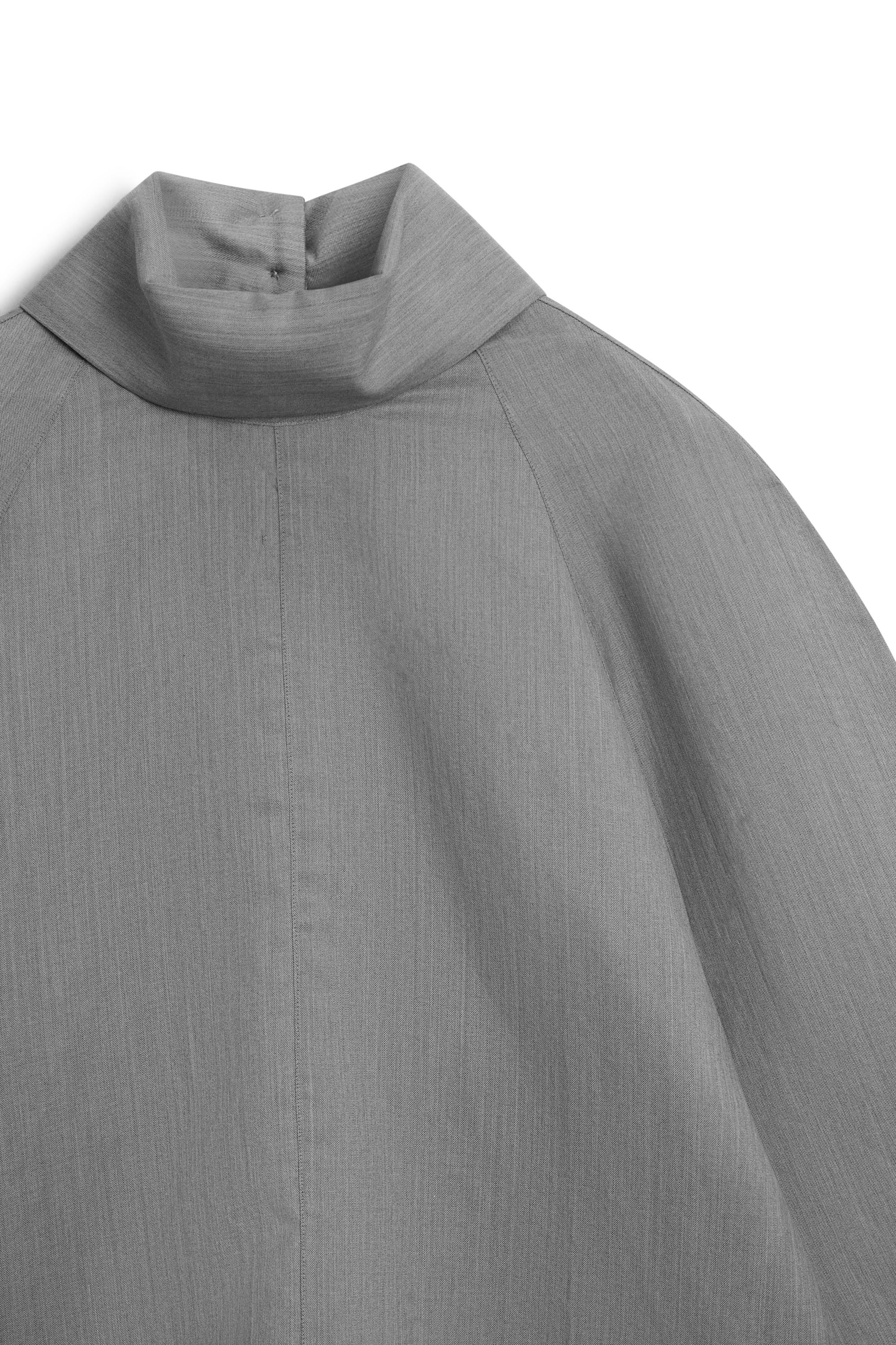 Voluminous wool-silk blend blouse - LIMITED EDITION