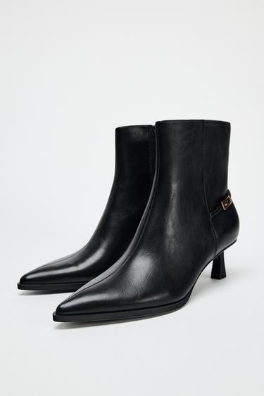 BOTTINES À TALON AVEC BOUCLE - Noir de Zara - Image 2