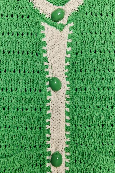 TOP GILET EN MAILLE GROS BOUTONS - Vert de Zara - Image 4