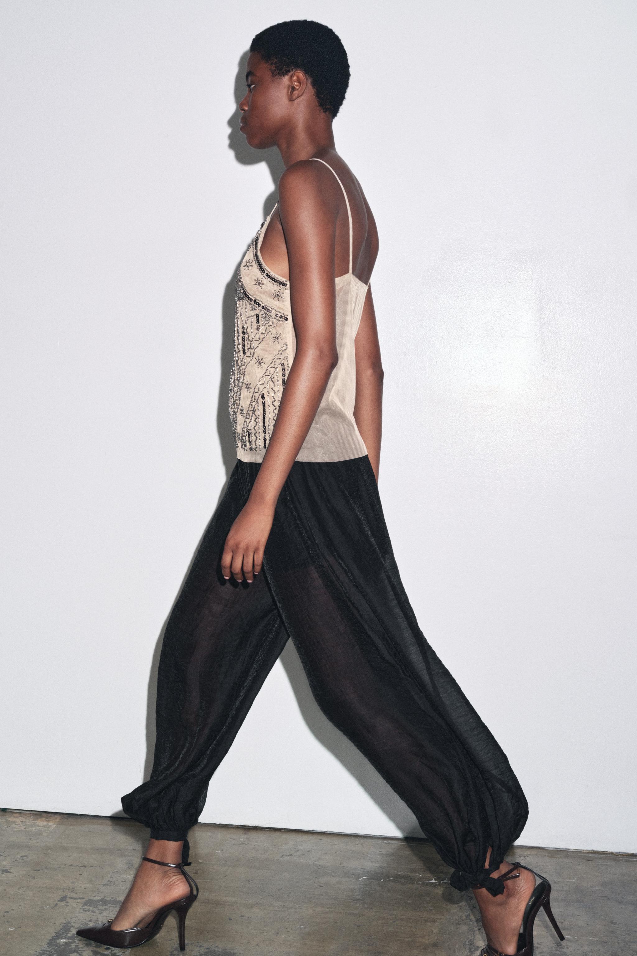 EMBROIDERED CAMISOLE TOP - Golden | ZARA Turkey