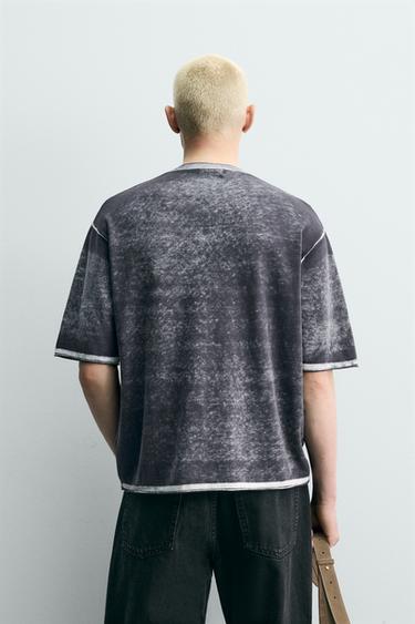 T-SHIRT EN MAILLE À IMPRIMÉ DÉLAVÉ - Bleu délavé de Zara - Image 2