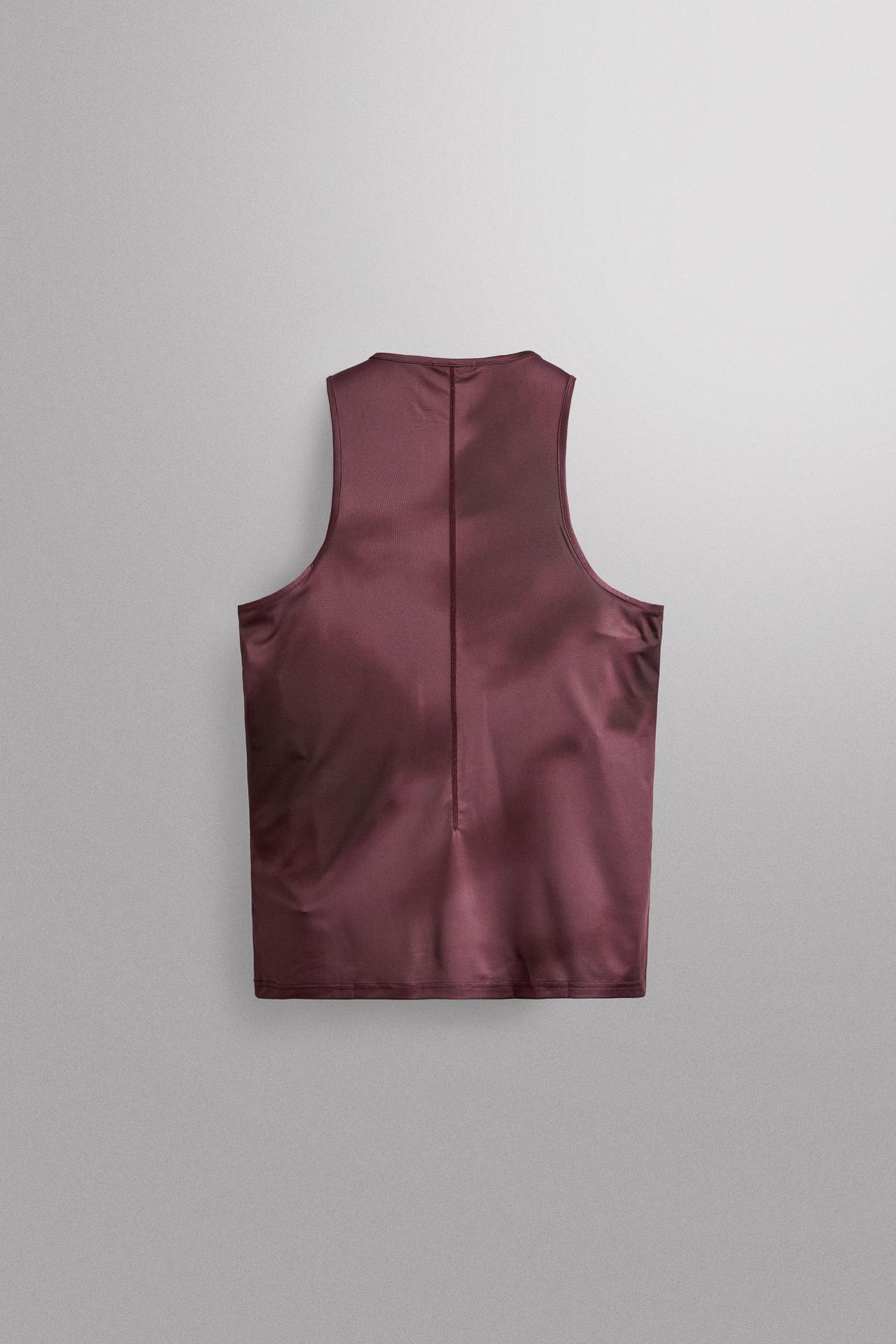 LIGHTWEIGHT RUNNING TANK TOP — 694