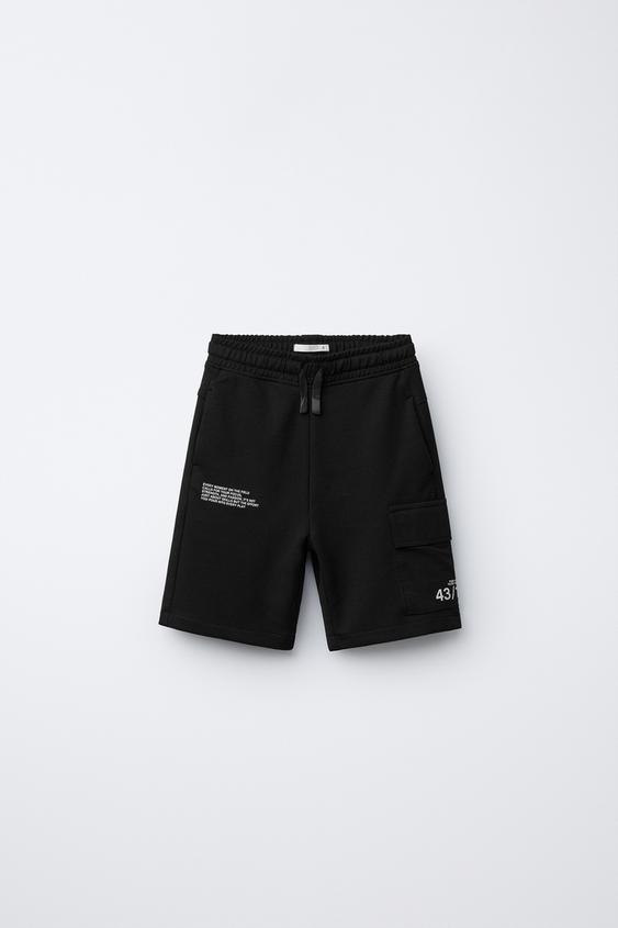 BERMUDA SPORTY CARGO - Negro de Zara - Imagen 0