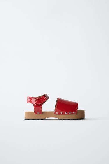 ZUECO ACHAROLADO - Rojo de Zara - Imagen 0