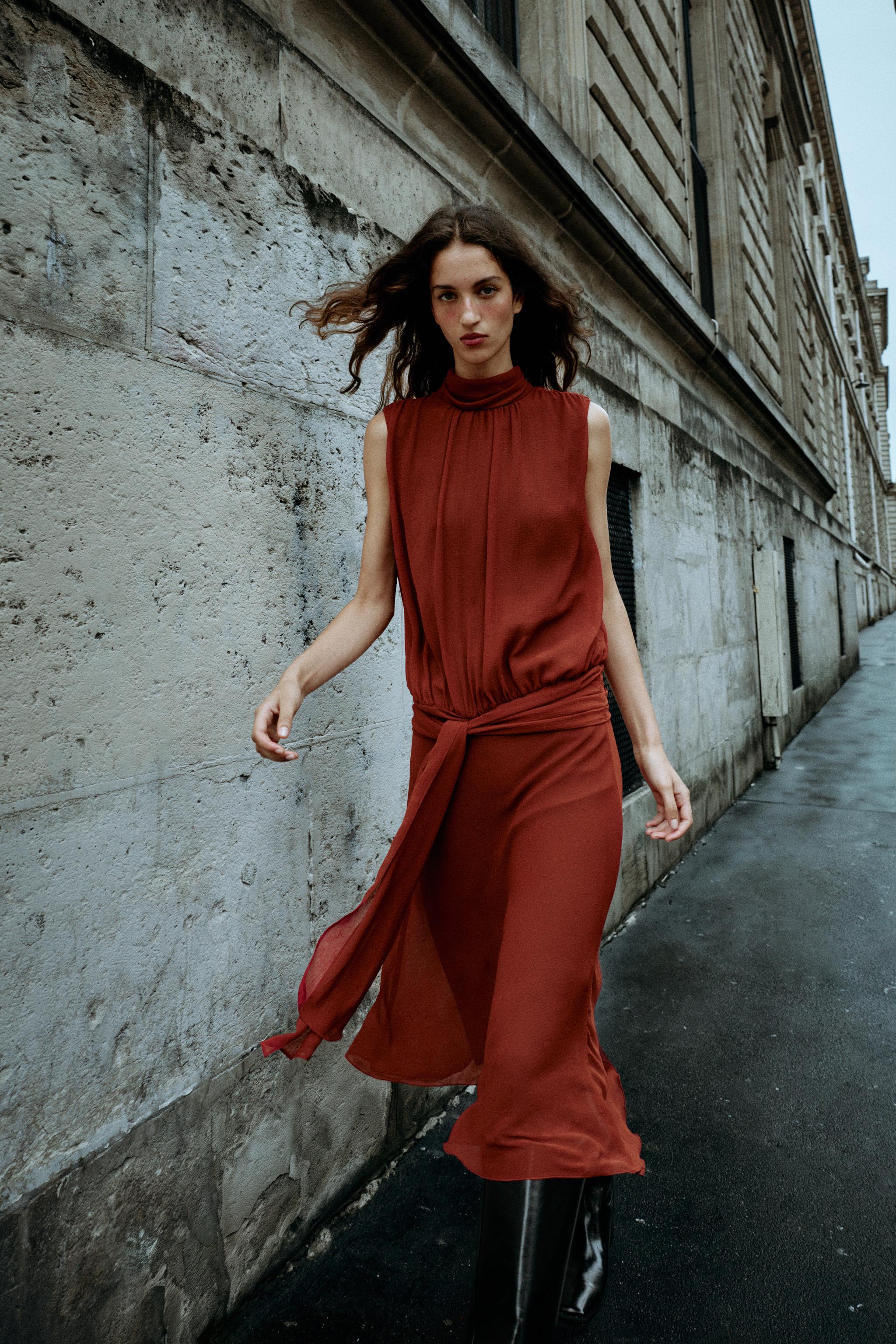 KNOTTED MIDI DRESS