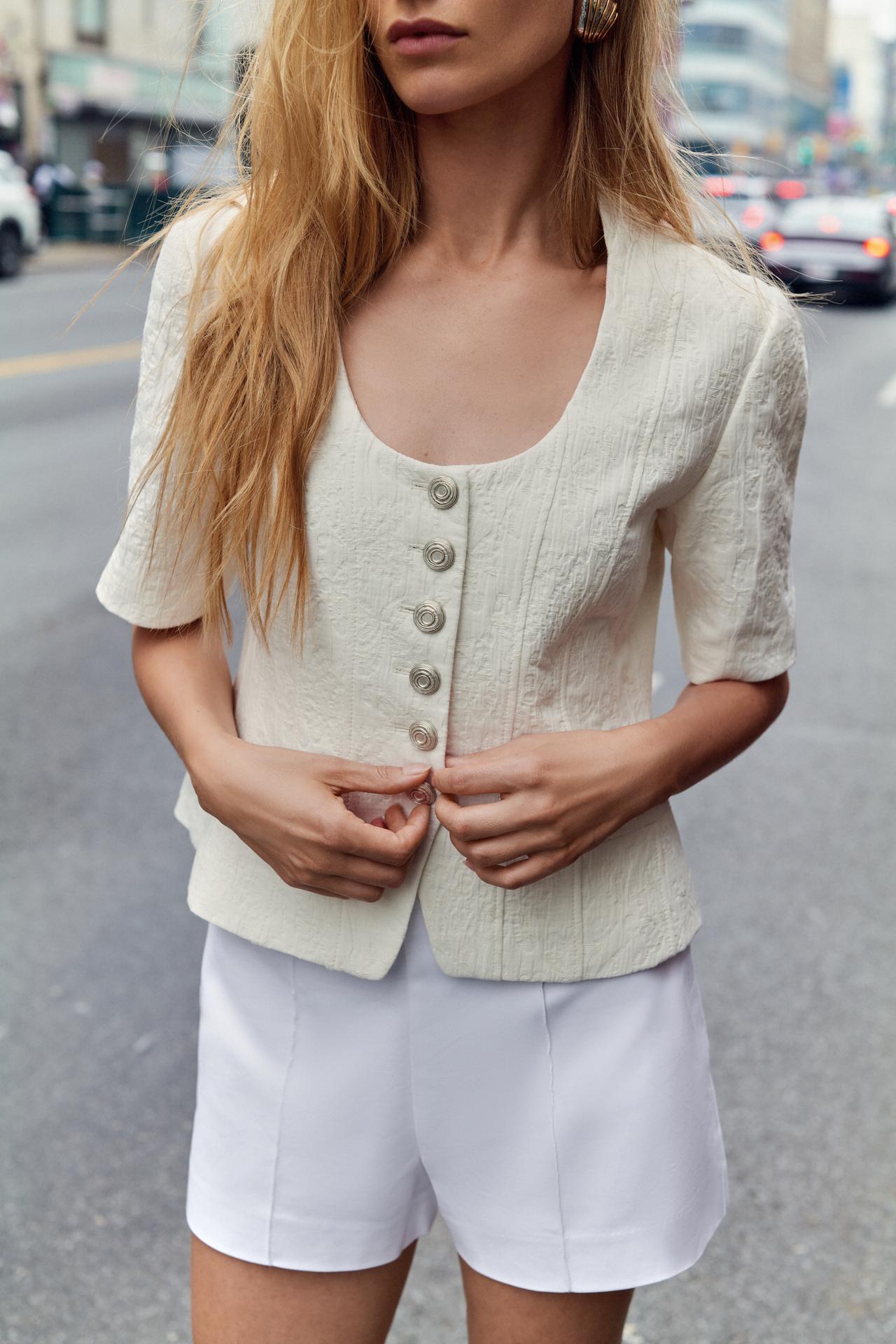 SHORT SLEEVE JACQUARD JACKET — Ecru