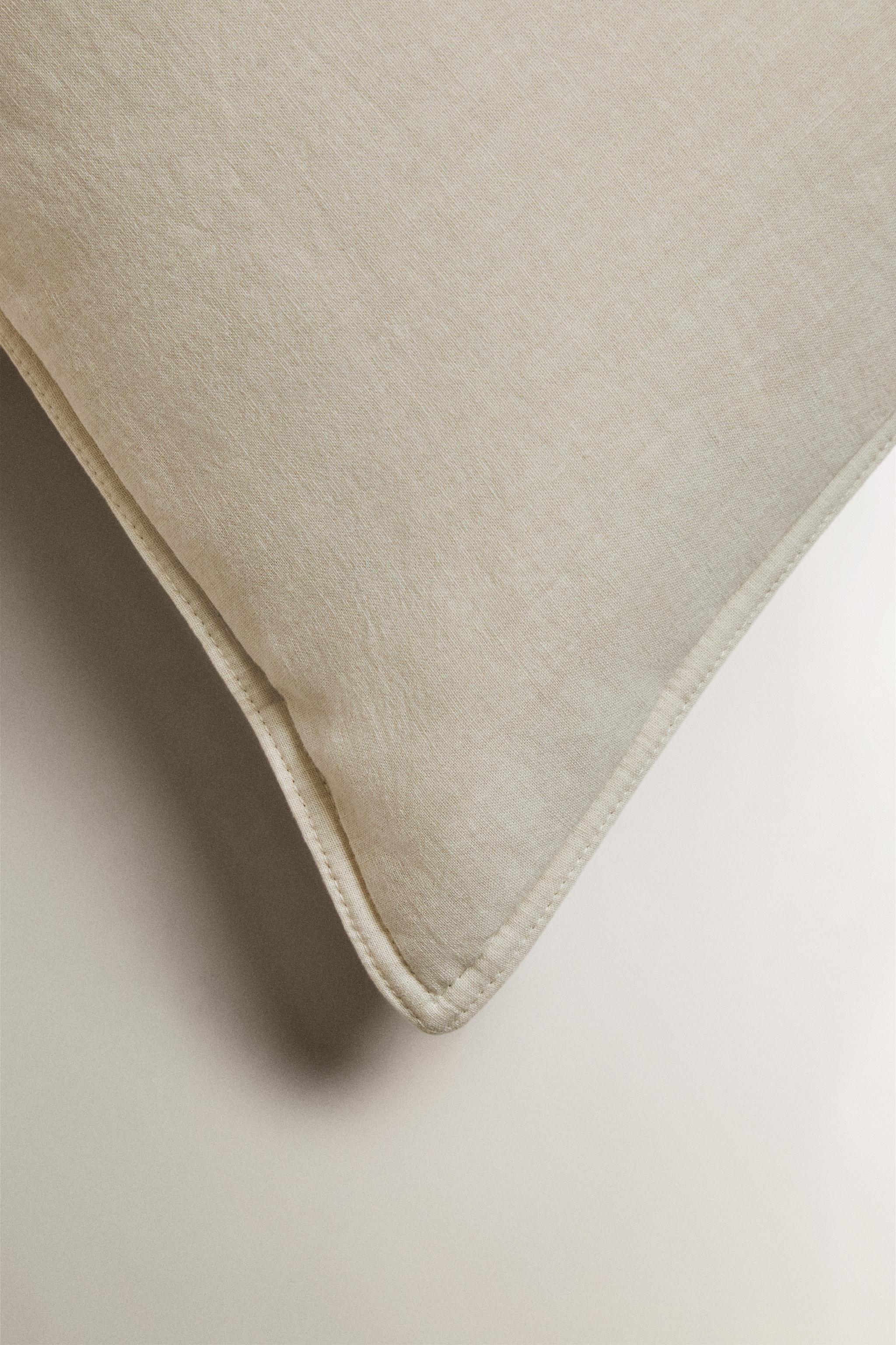 LINEN AND COTTON THROW PILLOW COVER