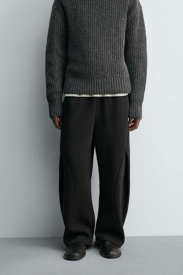 بنطلون بقصة بالون بمظهر النيوبرين وثنية - أسود الخاص بـ Zara