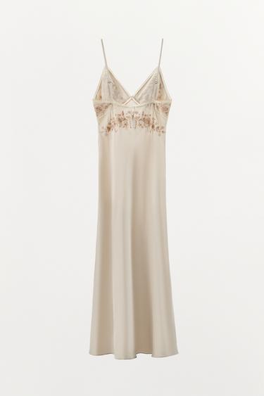 ROBE STYLE LINGERIE BRODERIES FANTAISIE - Verdâtre de Zara - Image 4