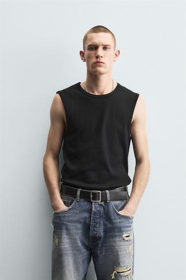 CAMISETA BÁSICA REGATA CANELADA - Preto da Zara