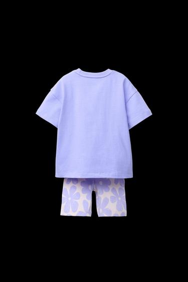 SET MIT EINFARBIGEM T-SHIRT UND BEDRUCKTER RADLER-LEGGINGS - Flieder von Zara