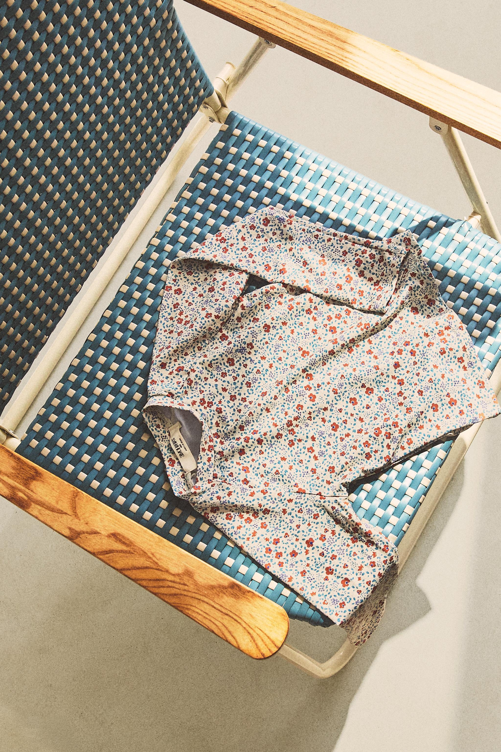 KIDS' FLORAL BEACH T-SHIRT