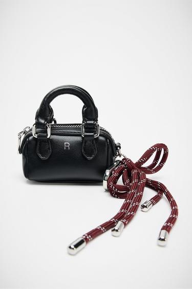 MINIBOLSO CITY CHARM - Negro de Zara